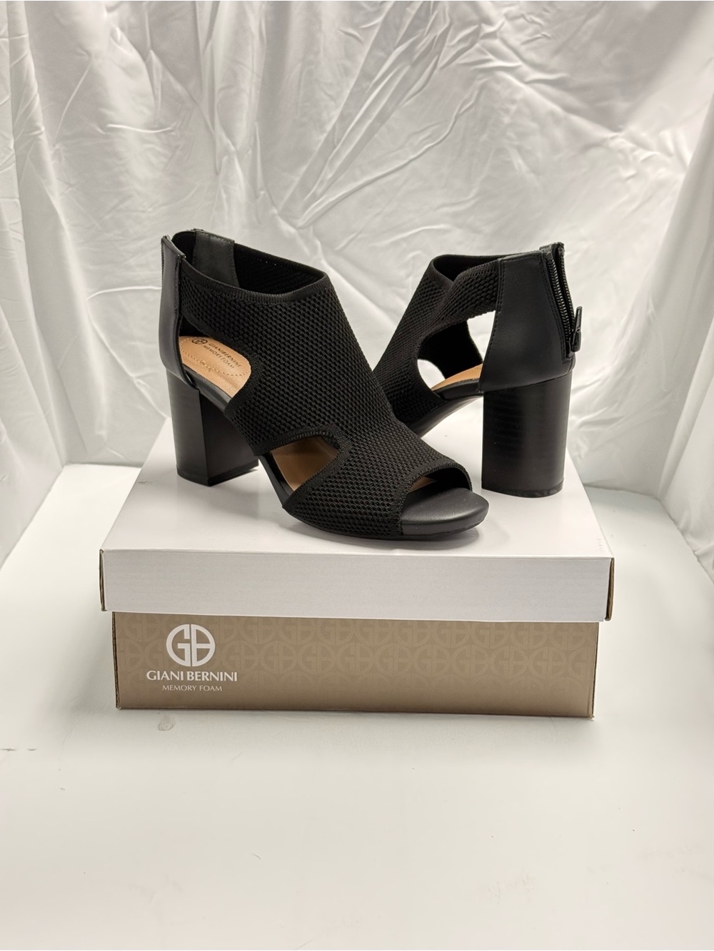 Giani Bernini Black Knit Peep-Toe Block Heel Sandals